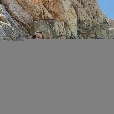 Foto desnuda filtrada de OnlyFans de Ssezzzenn
