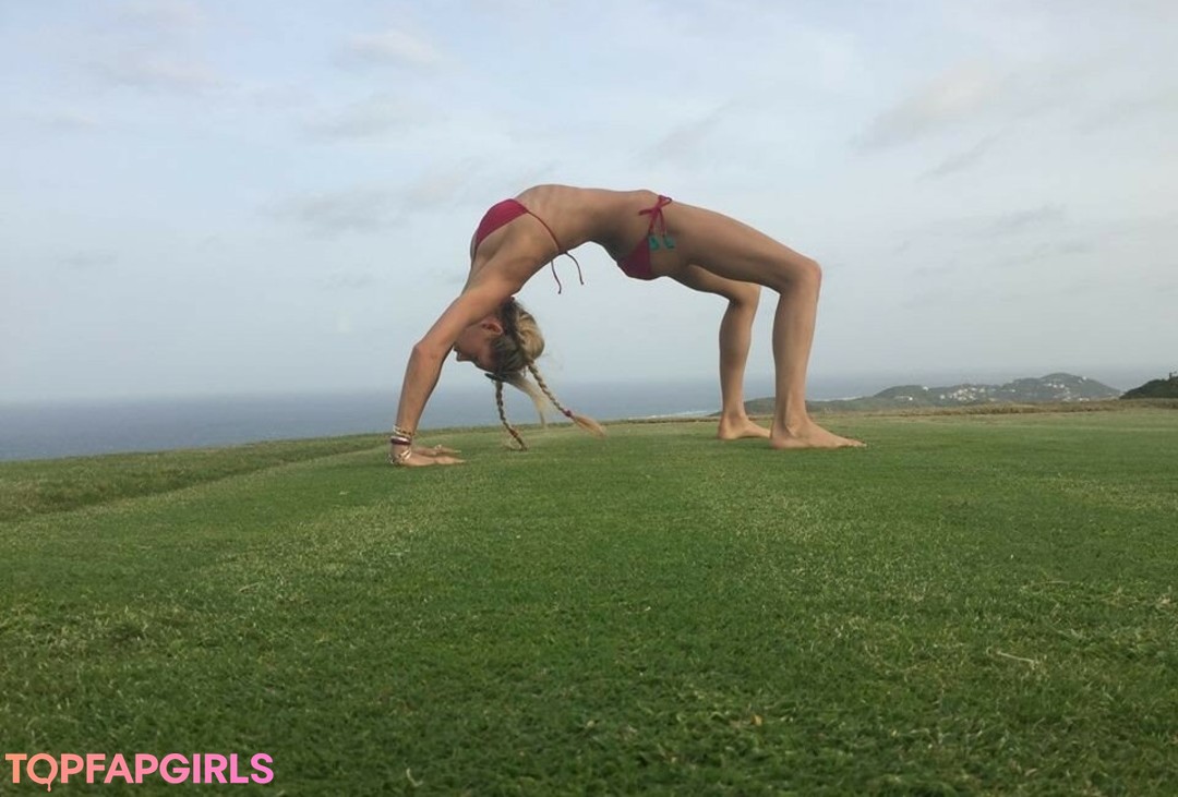 Foto desnuda filtrada de OnlyFans de Anna Kournikova #96 Foto desnuda filtrada de OnlyFans de Anna Kournikova #96