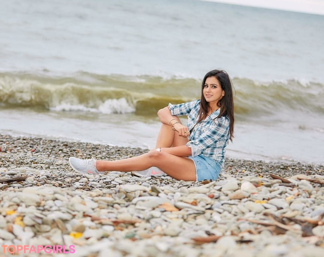 Foto desnuda filtrada de OnlyFans de Meetii Kalher #1052