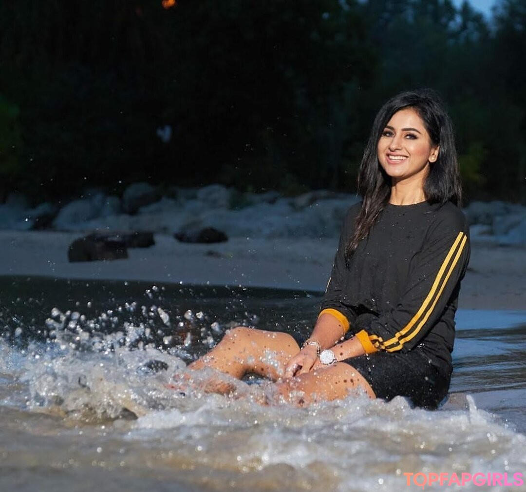 Foto desnuda filtrada de OnlyFans de Meetii Kalher #1062 Foto desnuda filtrada de OnlyFans de Meetii Kalher #1062