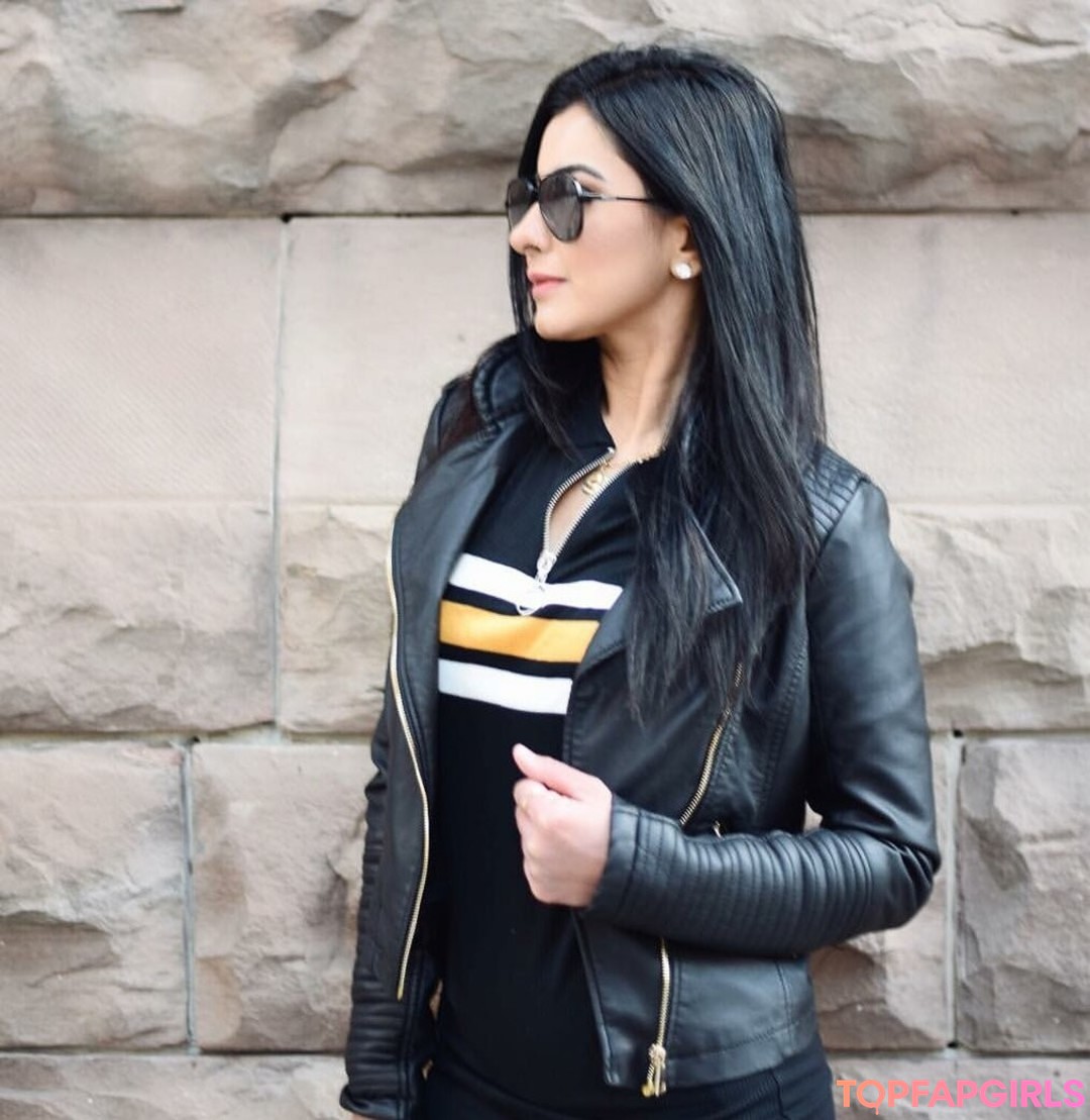 Foto desnuda filtrada de OnlyFans de Meetii Kalher #1088