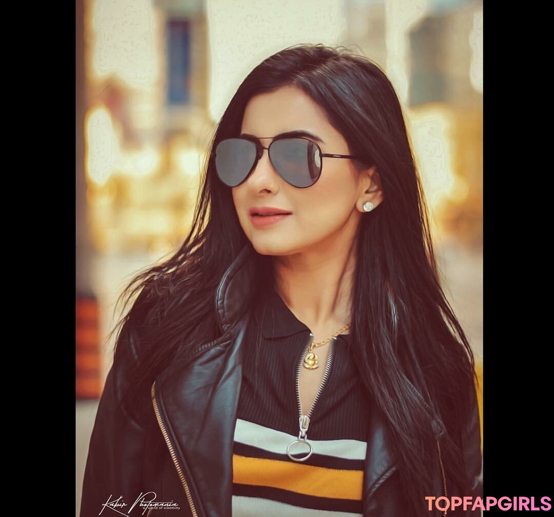 Foto desnuda filtrada de OnlyFans de Meetii Kalher #1090