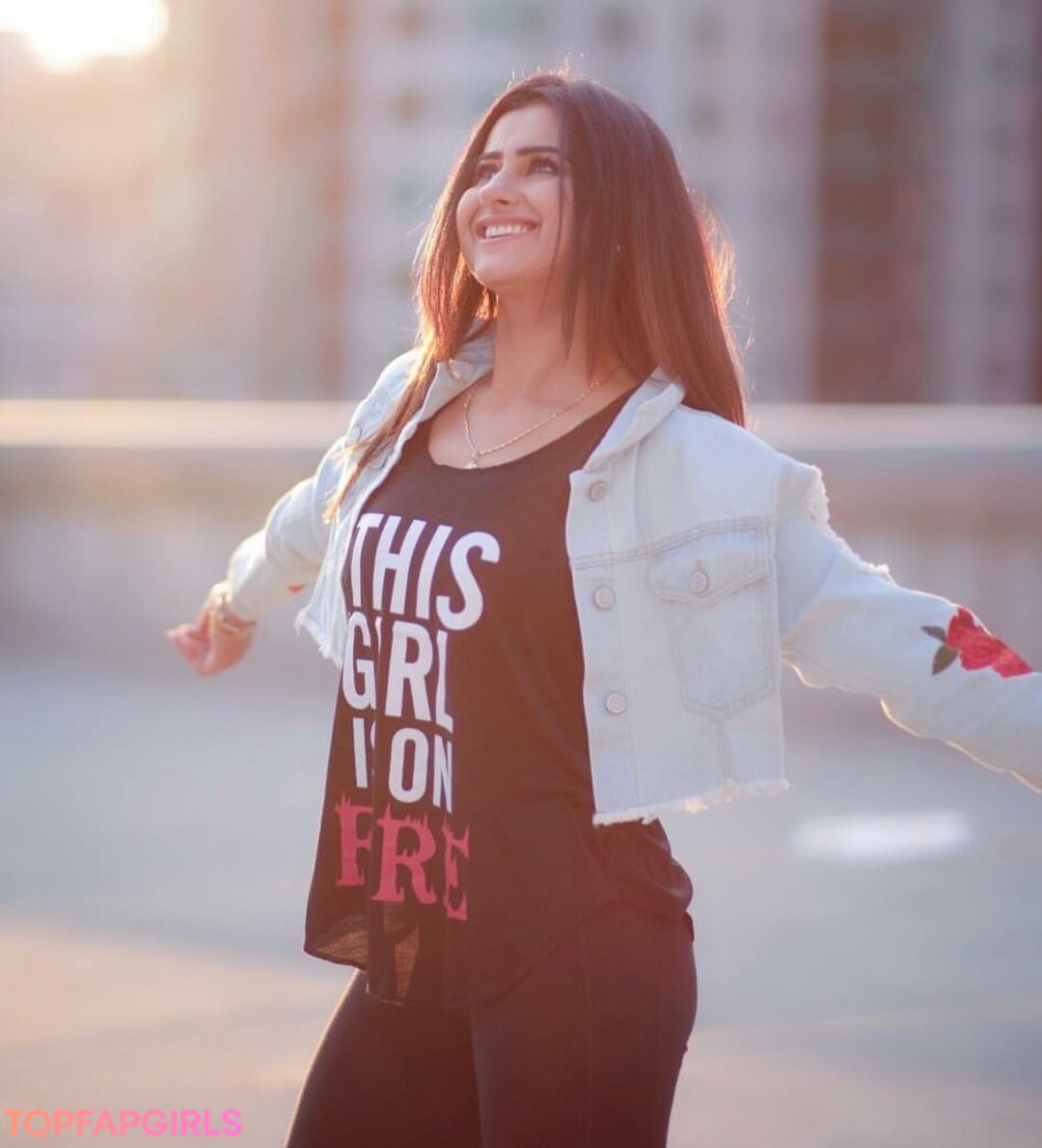 Foto desnuda filtrada de OnlyFans de Meetii Kalher #838 Foto desnuda filtrada de OnlyFans de Meetii Kalher #838