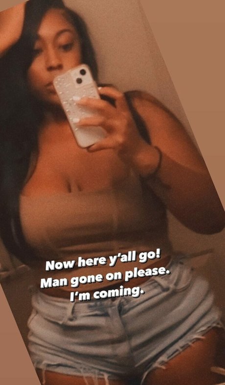 Foto desnuda filtrada de OnlyFans de Milagrogramz