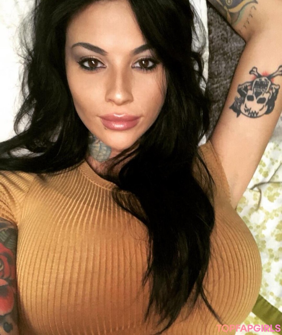 Foto desnuda filtrada de OnlyFans de Zahrainchains #85 Foto desnuda filtrada de OnlyFans de Zahrainchains #85