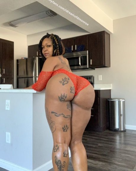 Diamond Monroe