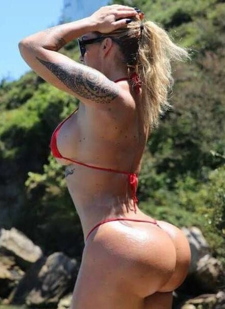 Victoria Lomba