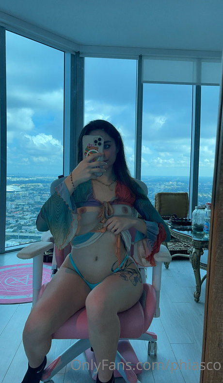 Foto desnuda filtrada de OnlyFans de Phiasco