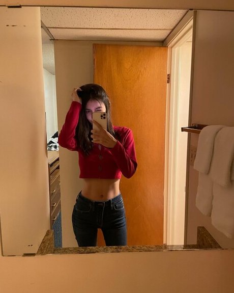 Foto desnuda filtrada de OnlyFans de Chloenight