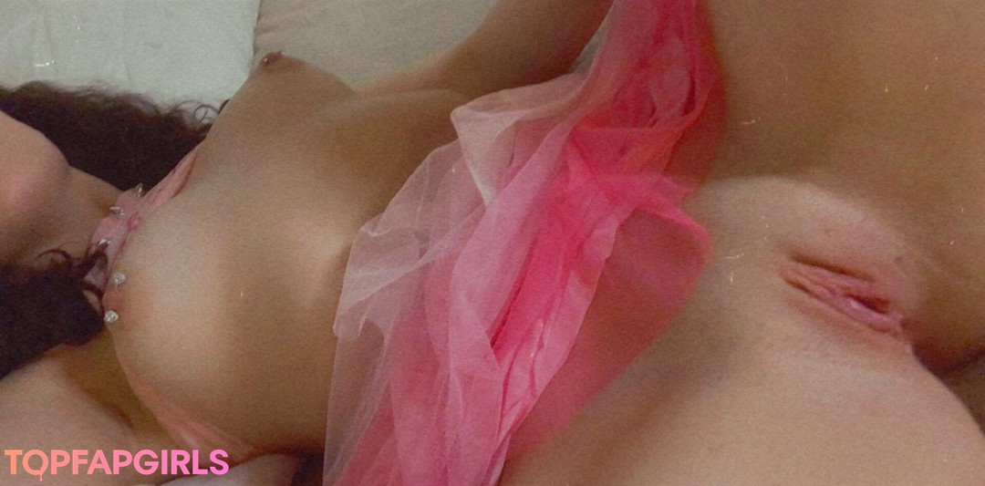 Foto desnuda filtrada de OnlyFans de Stella Violet #65 Foto desnuda filtrada de OnlyFans de Stella Violet #65