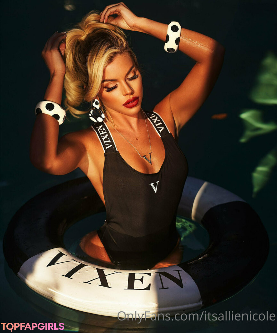Foto desnuda filtrada de OnlyFans de Allie Nicole #10 Foto desnuda filtrada de OnlyFans de Allie Nicole #10