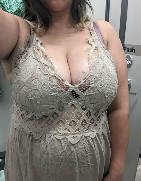 Foto desnuda filtrada de OnlyFans de Agirlwholikestoeat