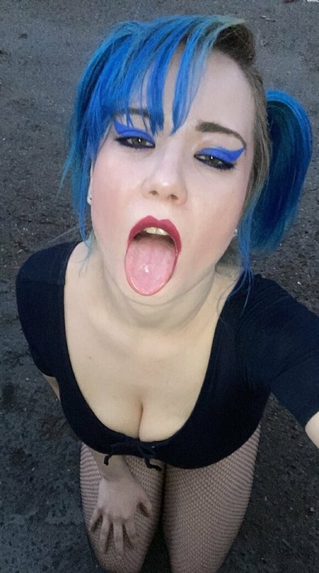 Thebluehexxx
