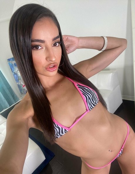 Emily Willis