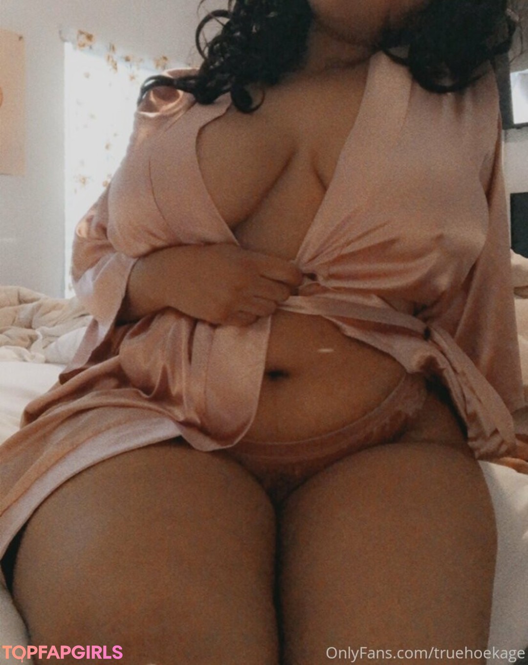 Foto desnuda filtrada de OnlyFans de Truehoekage #43 Foto desnuda filtrada de OnlyFans de Truehoekage #43