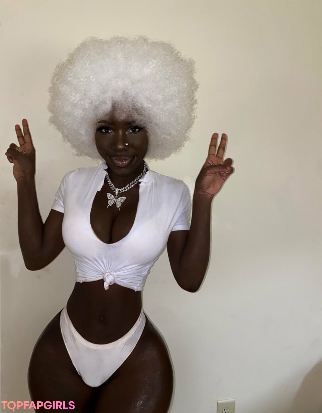 Foto desnuda filtrada de OnlyFans de Lazelle Doll #7 Foto desnuda filtrada de OnlyFans de Lazelle Doll #7