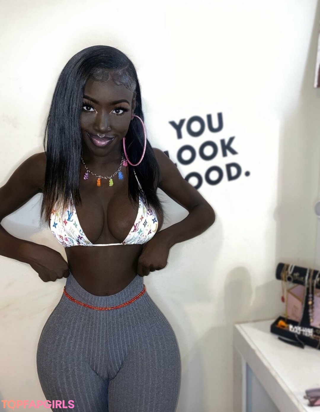 Foto desnuda filtrada de OnlyFans de Lazelle Doll #8 Foto desnuda filtrada de OnlyFans de Lazelle Doll #8