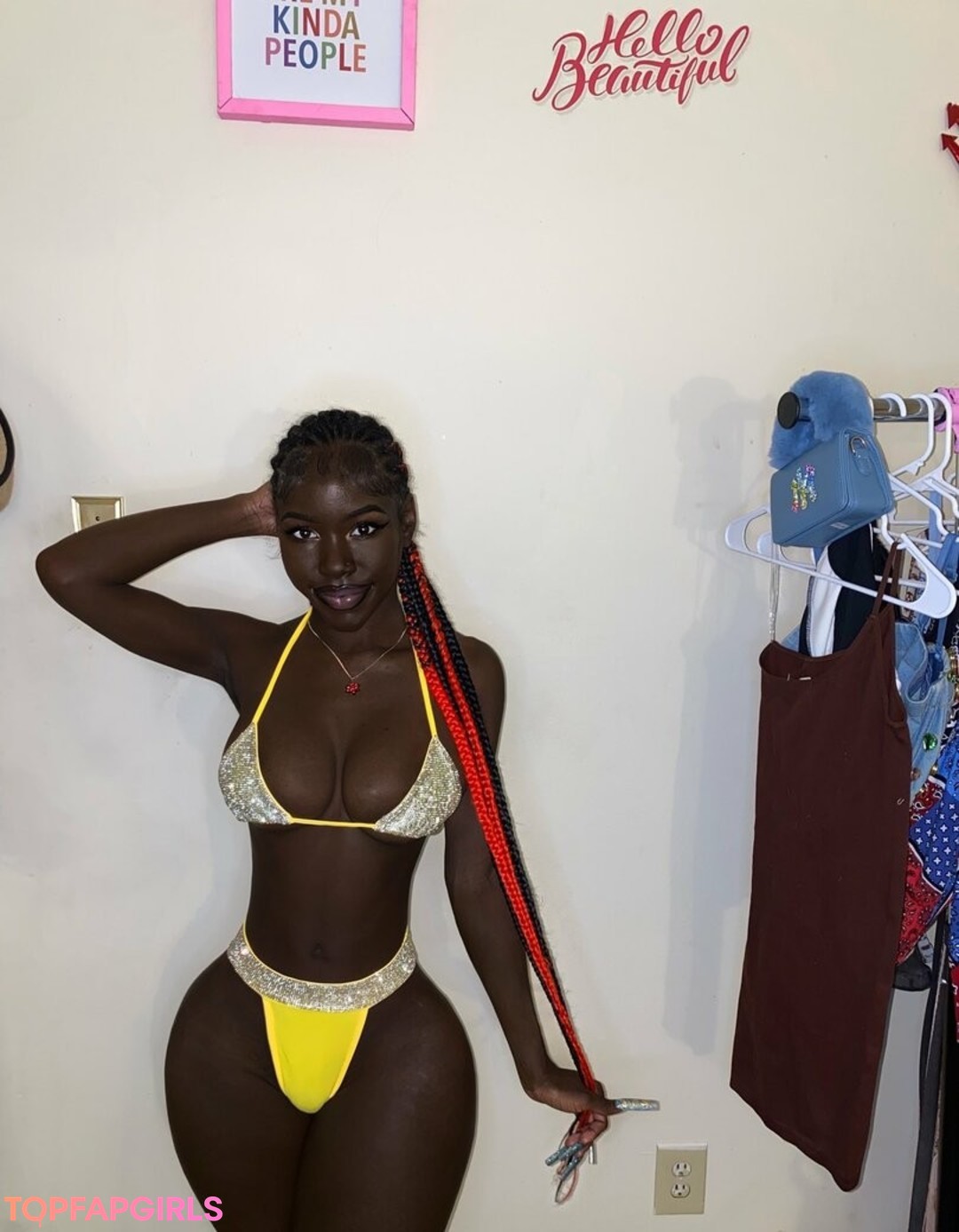 Foto desnuda filtrada de OnlyFans de Lazelle Doll #9 Foto desnuda filtrada de OnlyFans de Lazelle Doll #9