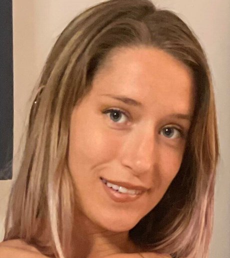 Foto desnuda filtrada de OnlyFans de Misty Mountain Fairy