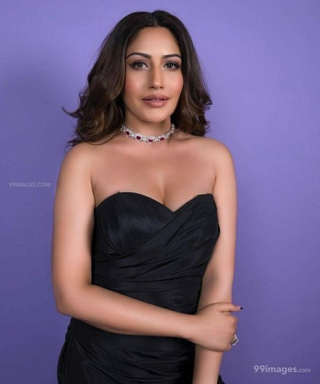 Surbhi Chandna