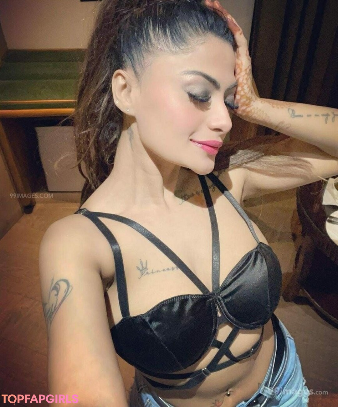 Foto desnuda filtrada de OnlyFans de Suhaani Laskar #150 Foto desnuda filtrada de OnlyFans de Suhaani Laskar #150