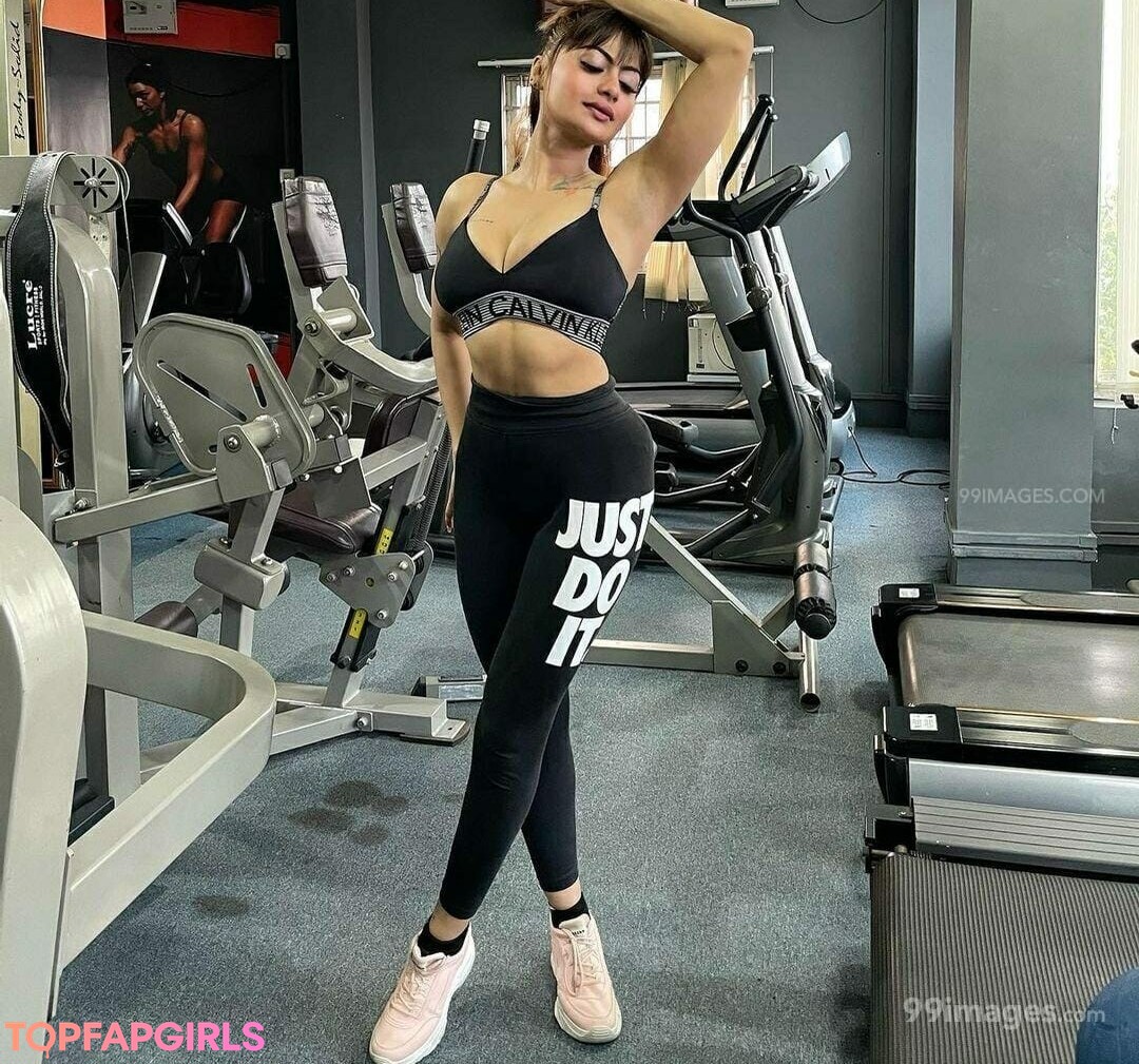 Foto desnuda filtrada de OnlyFans de Suhaani Laskar #325 Foto desnuda filtrada de OnlyFans de Suhaani Laskar #325