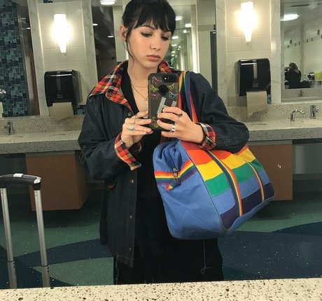 Hannah Marks