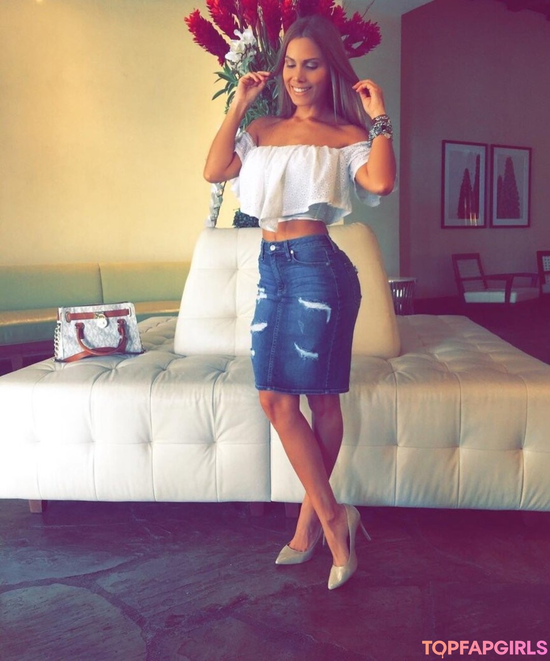 Foto desnuda filtrada de OnlyFans de Ana Lucia Vega #46 Foto desnuda filtrada de OnlyFans de Ana Lucia Vega #46