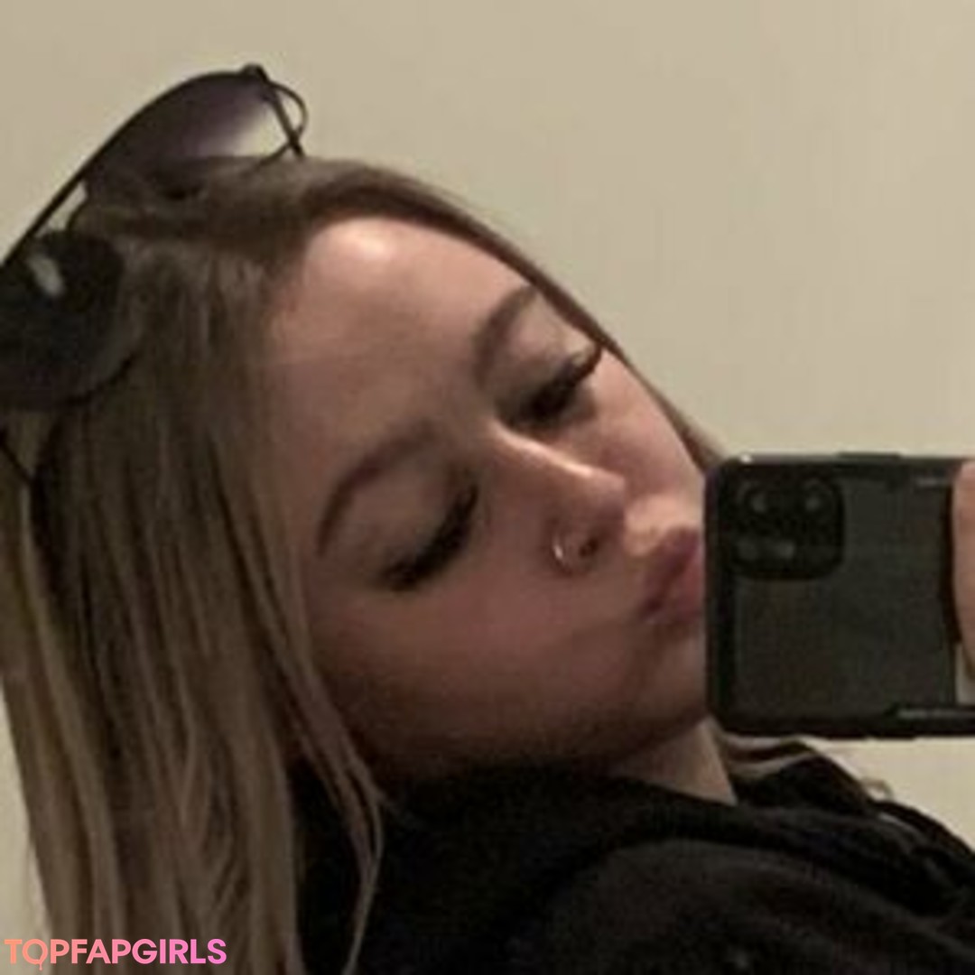 Foto desnuda filtrada de OnlyFans de Tenisee Manning #16 Foto desnuda filtrada de OnlyFans de Tenisee Manning #16