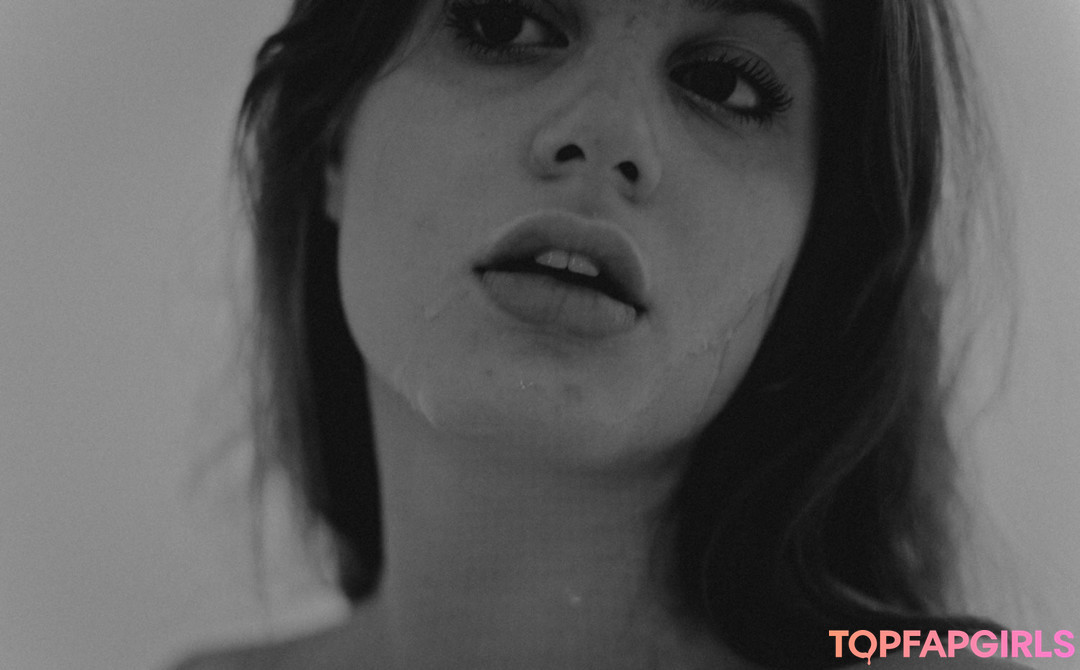 Foto desnuda filtrada de OnlyFans de Isa Provati #29 Foto desnuda filtrada de OnlyFans de Isa Provati #29