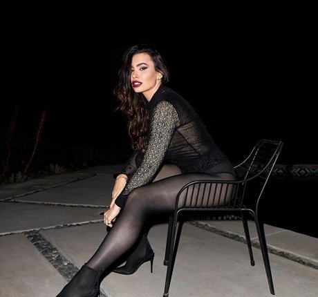 Sophie Simmons