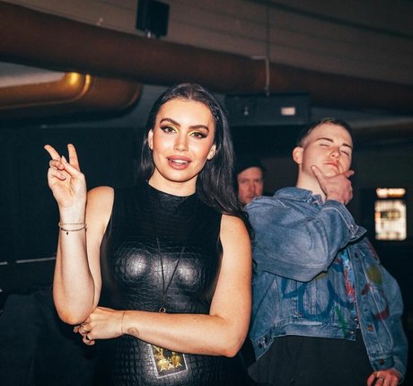 Sophie Simmons