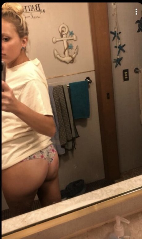 Foto desnuda filtrada de OnlyFans de Alec Walker