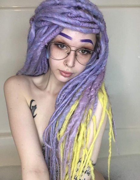 Hollyrollerbarbie