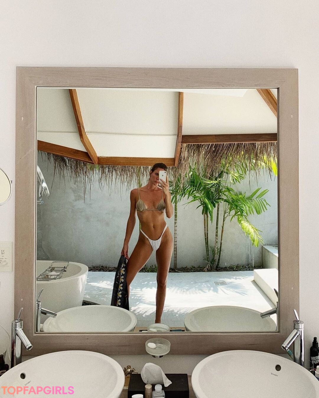 Foto desnuda filtrada de OnlyFans de Andja Lorein #465 Foto desnuda filtrada de OnlyFans de Andja Lorein #465