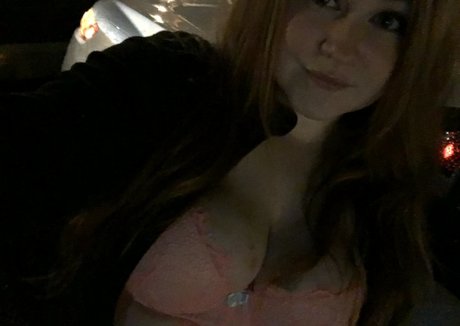 Foto desnuda filtrada de OnlyFans de Narsissism