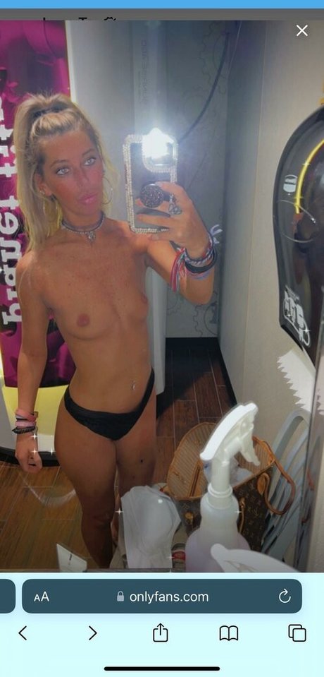 Foto desnuda filtrada de OnlyFans de Ally Lyons