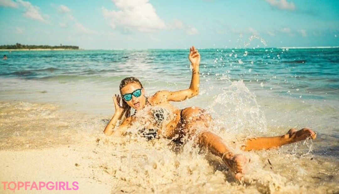 Foto desnuda filtrada de OnlyFans de Angelique Boyer #154 Foto desnuda filtrada de OnlyFans de Angelique Boyer #154