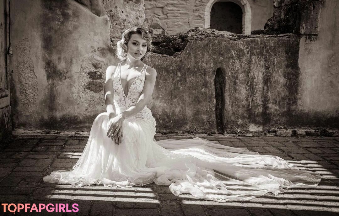 Foto desnuda filtrada de OnlyFans de Angelique Boyer #245 Foto desnuda filtrada de OnlyFans de Angelique Boyer #245