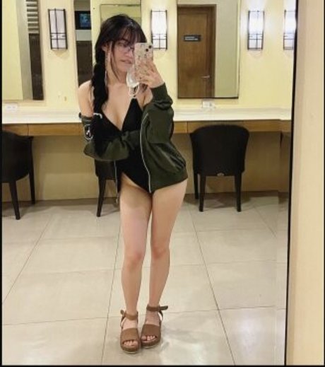 Foto desnuda filtrada de OnlyFans de Neensbeanz
