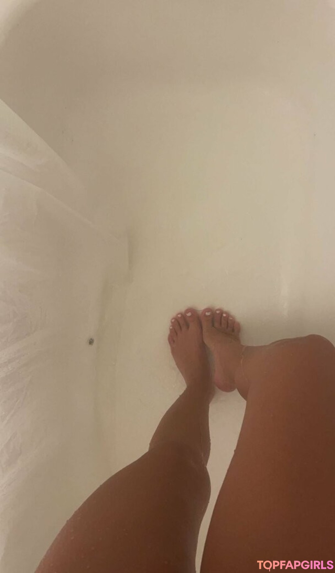 Foto desnuda filtrada de OnlyFans de Moonalooona #5 Foto desnuda filtrada de OnlyFans de Moonalooona #5