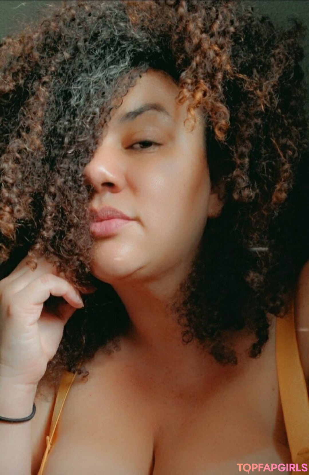 Foto desnuda filtrada de OnlyFans de Beigewunder #38 Foto desnuda filtrada de OnlyFans de Beigewunder #38