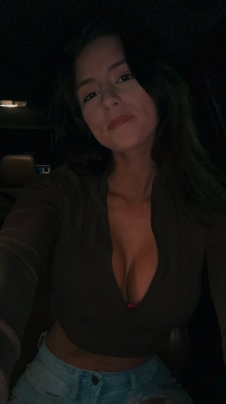 Foto desnuda filtrada de OnlyFans de Harlee