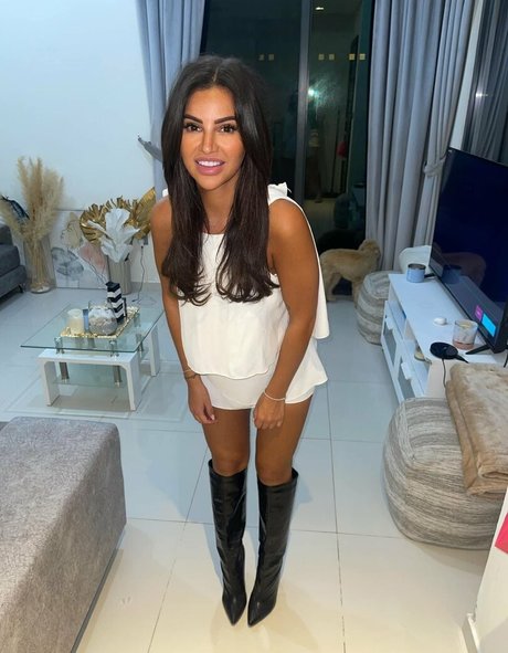 Foto desnuda filtrada de OnlyFans de Chelsea Scott