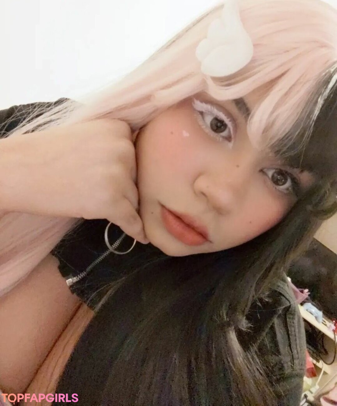 Foto desnuda filtrada de OnlyFans de Yeonniebaby #14 Foto desnuda filtrada de OnlyFans de Yeonniebaby #14