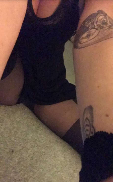 Pixie Holly