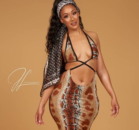 Cleo Cakes
