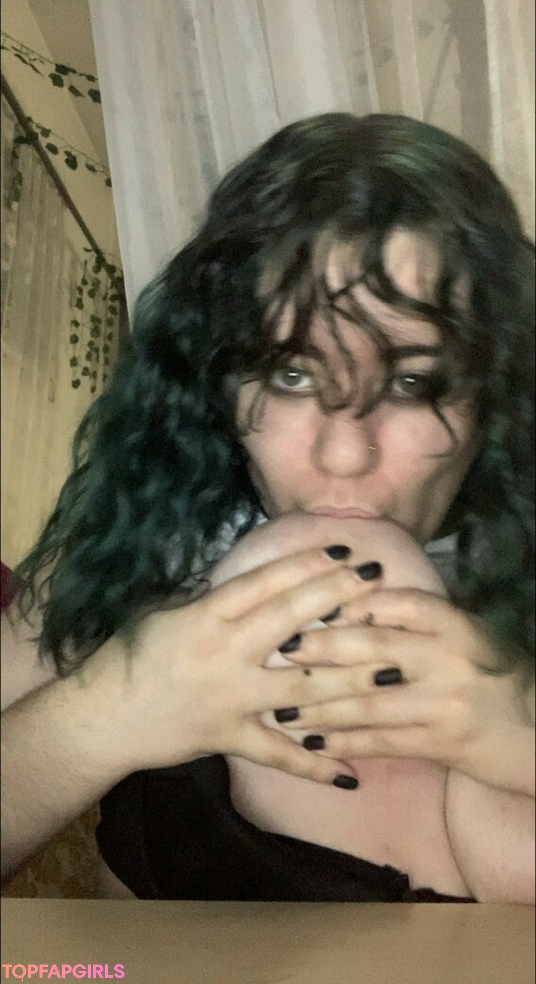 Foto desnuda filtrada de OnlyFans de Girlfriends #11 Foto desnuda filtrada de OnlyFans de Girlfriends #11