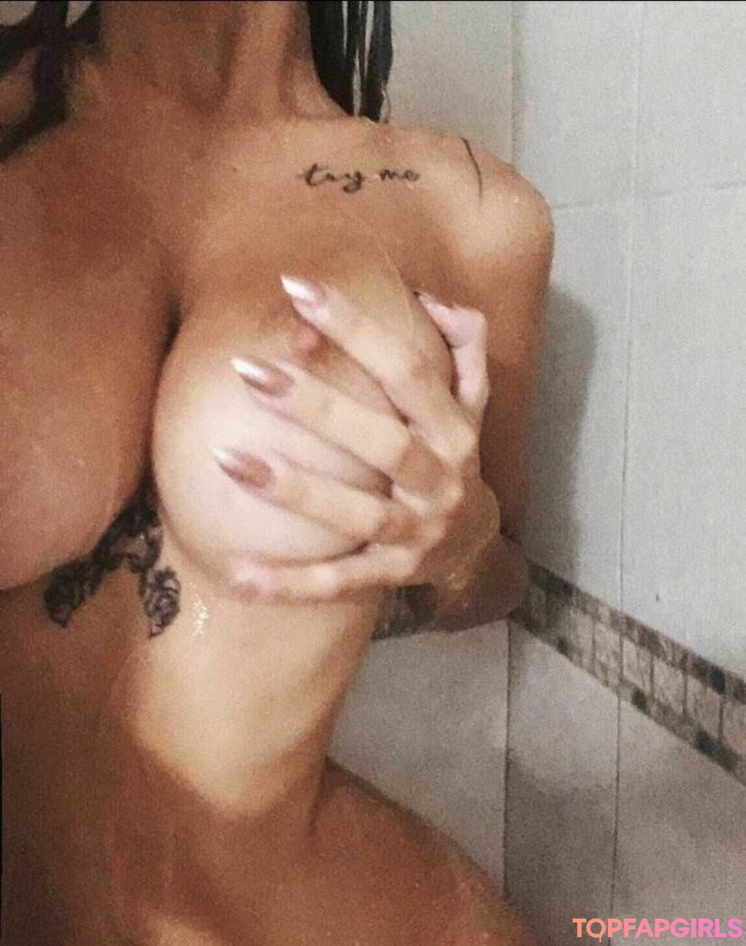 Foto desnuda filtrada de OnlyFans de Beluottobri #10 Foto desnuda filtrada de OnlyFans de Beluottobri #10