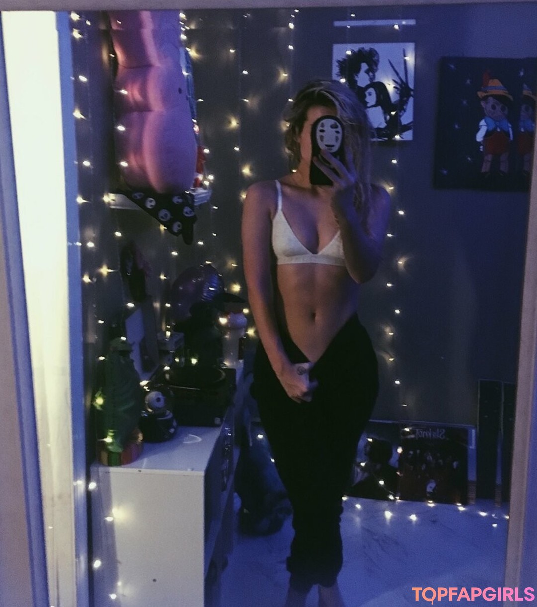 Foto desnuda filtrada de OnlyFans de Bellaamarietv #14 Foto desnuda filtrada de OnlyFans de Bellaamarietv #14